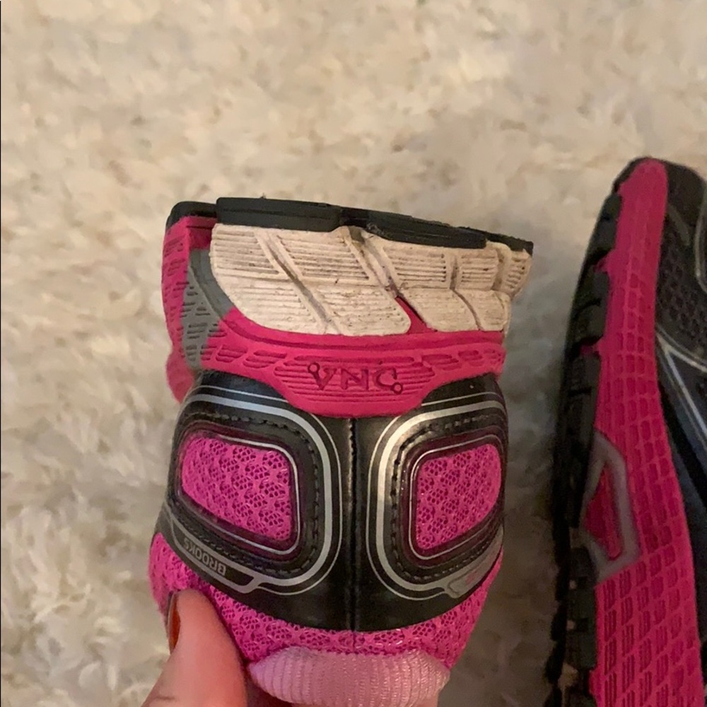 Brooks GTS - Picture 7 of 7